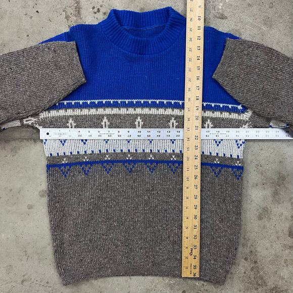 Vintage Nordic Fair Isle Pattern Ski Holiday Crewneck Sweater Geometric Knit L - Picture 9 of 9